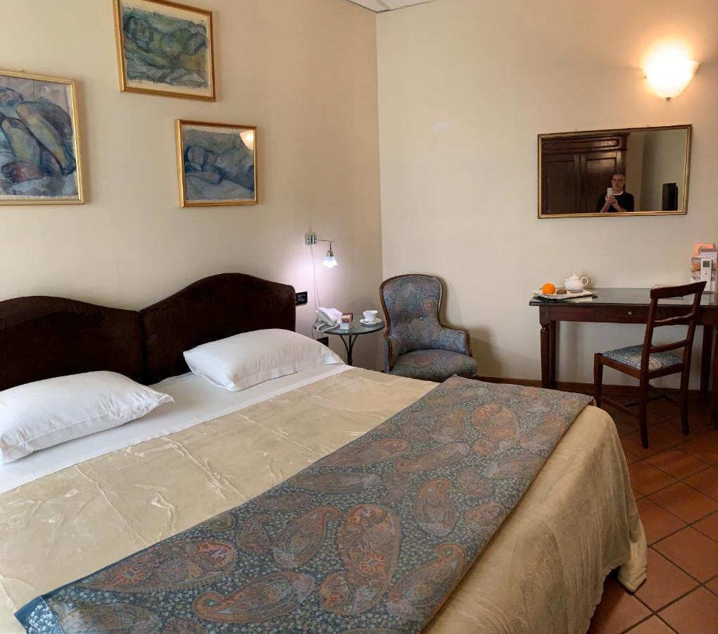 Hotel De Prati 3*